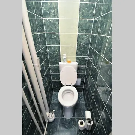 Apartment Center *