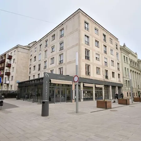 Apartment Center *